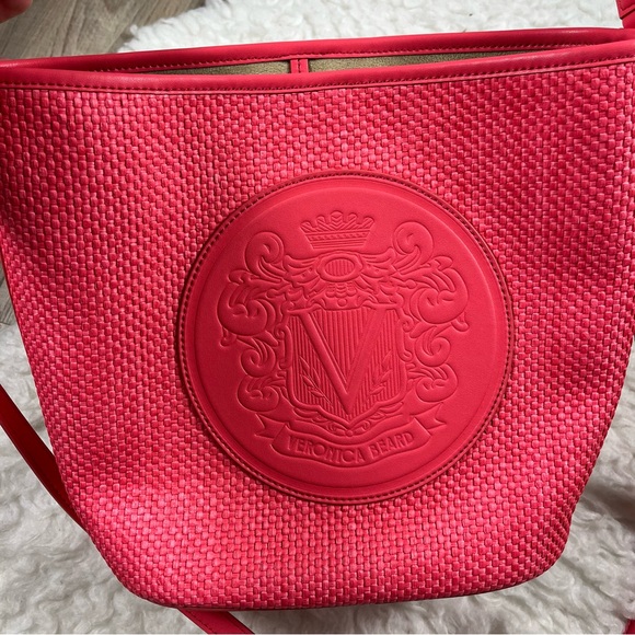 NEW Veronica Beard raffia bucket bag - Picture 2 of 10